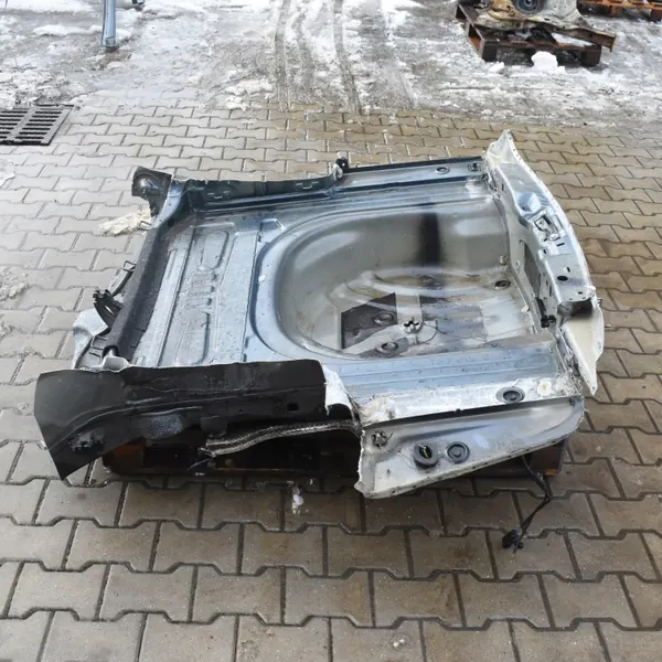 Tapis arrière OEM 5E7813309 pour Skoda Octavia IV image 3