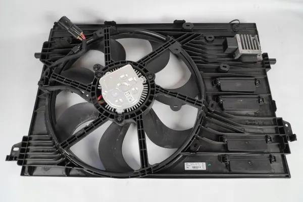 Jäähdyttimen tuuletin OEM 21481HV80B Nissan Qashqaille image 3