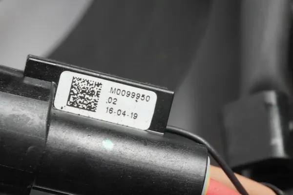 Jäähdyttimen tuuletin OEM 21481HV80B Nissan Qashqaille image 7