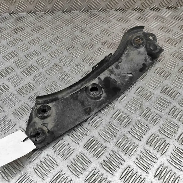 VW Caddy IV Karossdelar 1T0805932A image 5