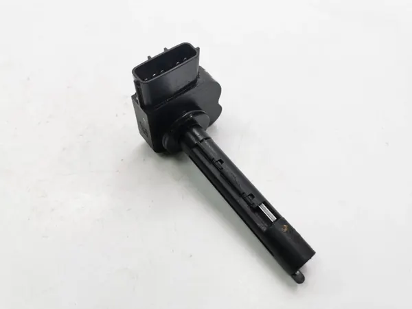 Filtre à carburant Nissan Juke I 2013 OEM 18L30 image 2