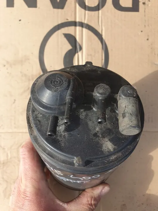 OEM CNF400-5A 94E Hitachi Kohlefilter für Suzuki Trooper image 2
