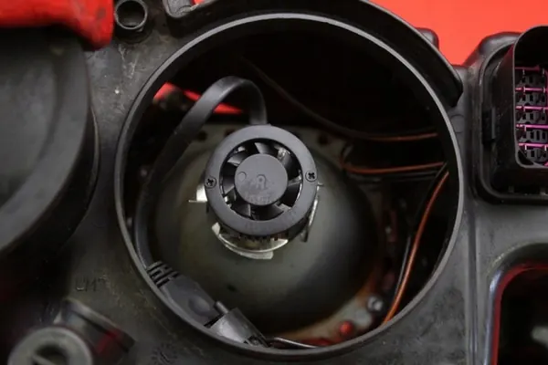 Vasen ajovalolasi Skoda Superb II 08-13 3T1941015C image 9