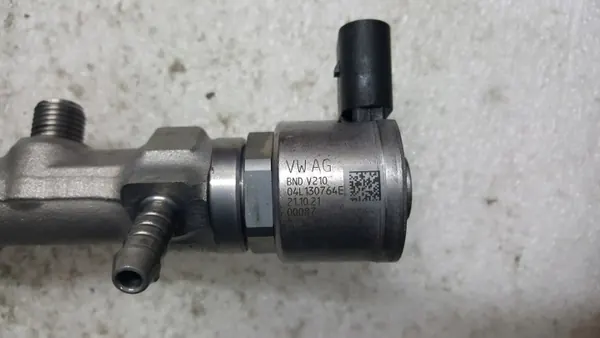 Kraftstoffdruckregler OEM 04L125A für VW Passat B8 image 8