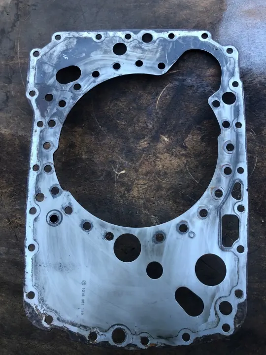 Junta de placa caixa ZF OEM 1315301118 - Usado image 2