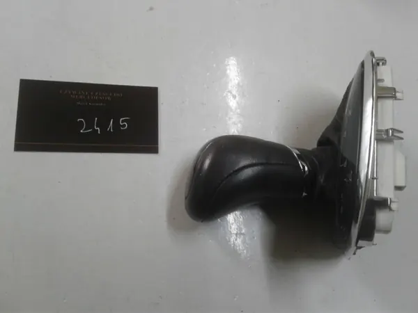 Pommeau de levier noir cuir OEM 2032674810 - Occasion image 3