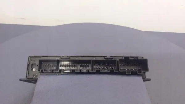 Audi A2 8Z Mukavuusohjain OEM 8Z0959433M image 3