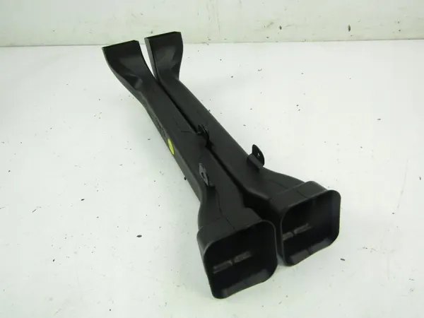 Jaguar I-PACE ilmanvaihtohila OEM J9D3-018C30-A image 3