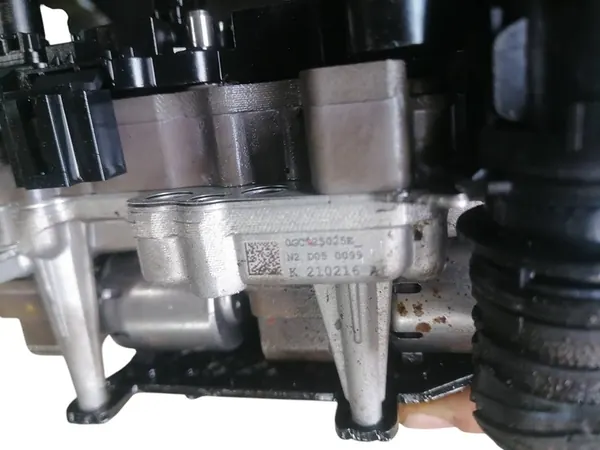 Contrôleur Mechatronics DSG TCM VW SEAT SKODA 0GC325025E image 4