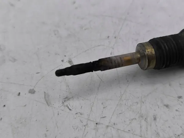 BMW 5 F10 F11 2013 Avgastemperatursensor OEM 7805607 image 2