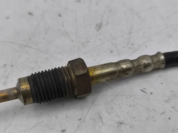 BMW 5 F10 F11 2013 Avgastemperatursensor OEM 7805607 image 5