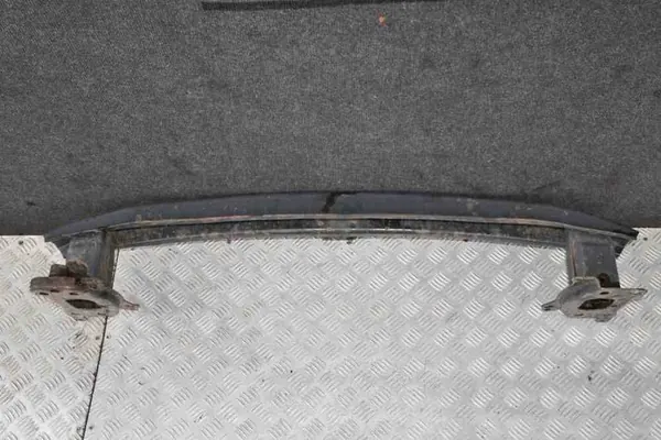 Etupuskuri VW Golf V 2.0L OEM 1K0807109C1K0807623 image 2