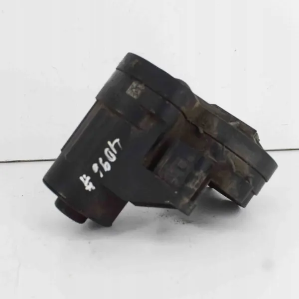 Linker achterhandremmotor VW Golf VII OEM 5Q0615405 image 6