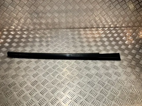 OEM A2386700901 Vasen Takaikkunan Lista Mercedes W238 image 2