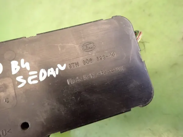 Pompe de verrouillage central OEM 4A0862257C Audi 80 B4 image 4