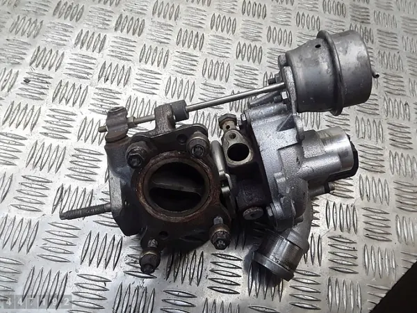 Gebrauchter Citroen DS3 Turbolader 1.6 Benzin OEM image 6