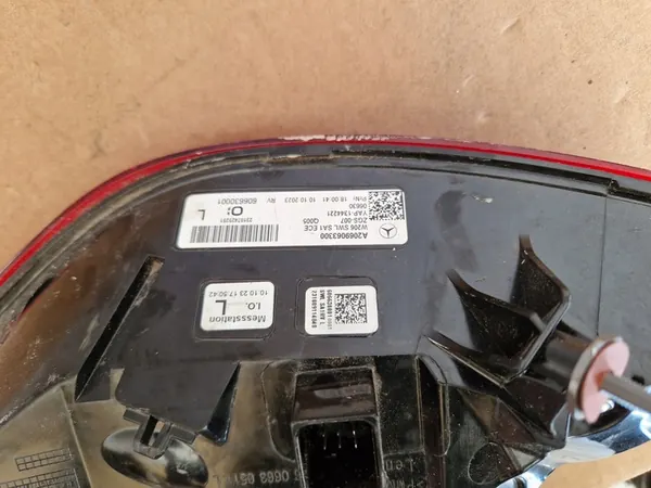 Linker achterlicht Mercedes C-Klasse A206 image 3