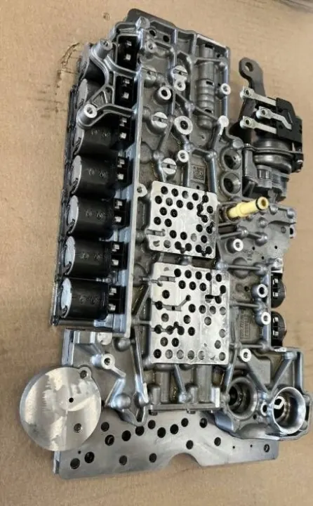 Mercedes-Benz Venttiilikotelo A7252701905 - Käytetty image 3