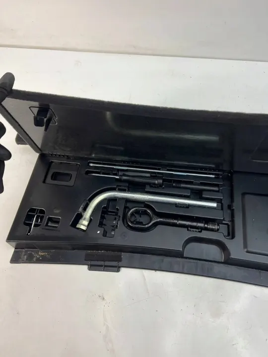 Radschlüssel OEM 8N0012219 für Audi A4 S4 B8 8K image 2