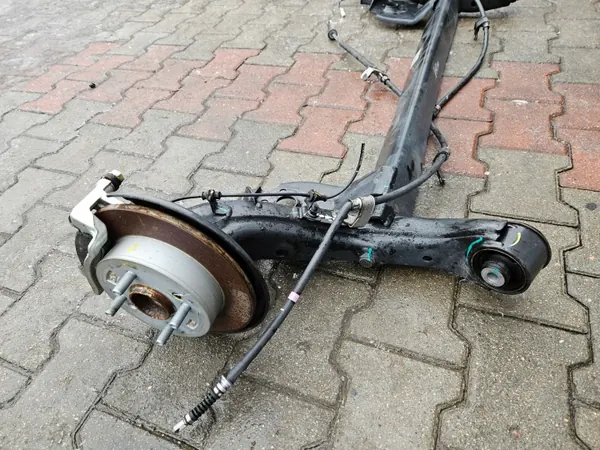 HYUNDAI I10 II Hinterachse OEM Teil image 3
