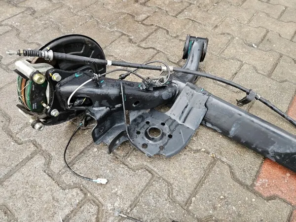 HYUNDAI I10 II Hinterachse OEM Teil image 6