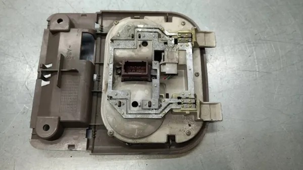 Éclairage Cabine OEM 01 pour Renault Master II 2.5DCI image 4