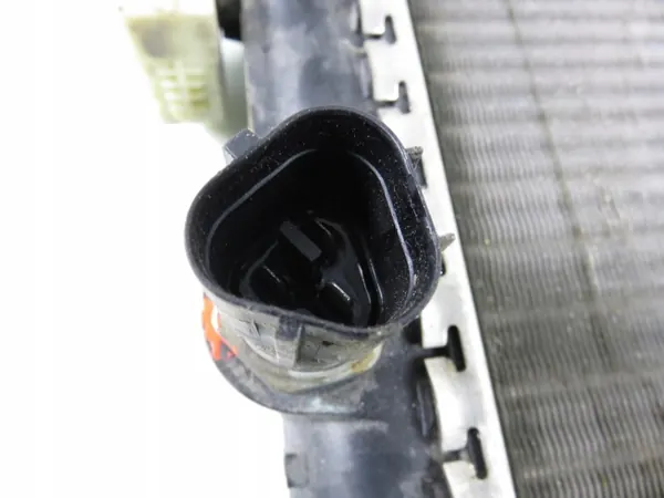 Radiateur d'eau d'occasion OEM 6R01212530 Audi VW image 6