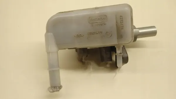 Cilindro de freio Ford Fiesta MK7 1.6 TDCI B-MAX 08-17R image 5