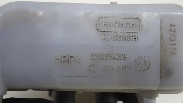 Cilindro de freio Ford Fiesta MK7 1.6 TDCI B-MAX 08-17R image 6