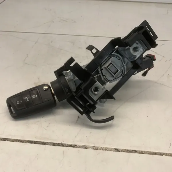 Sytytyskytkin + 2 Kauko-ohjainta VW T-ROC 2019 image 2