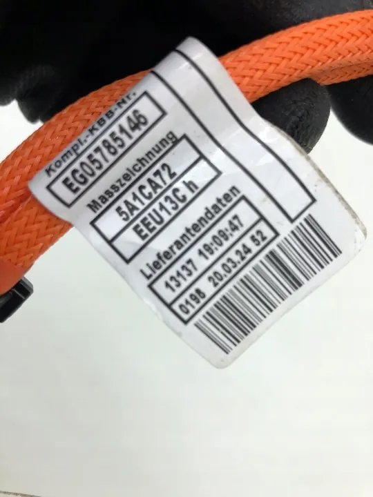 BMW X1 U11 Kühlmittel-Heizschlauche OEM 5A1CA72 image 3