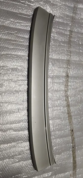 Volvo XC60 bakre stötfångarribba OEM 31323776 - Begagnad image 2