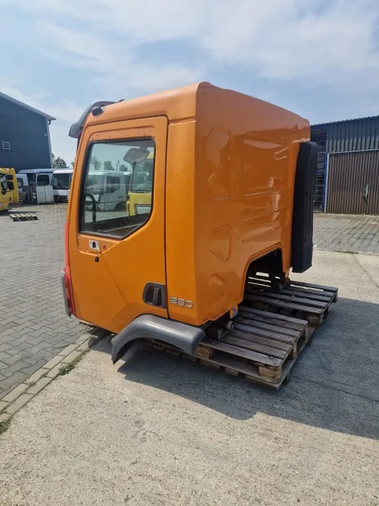 Dagcabine OEM 85110565 voor Volvo FE Euro 5/6 image 3
