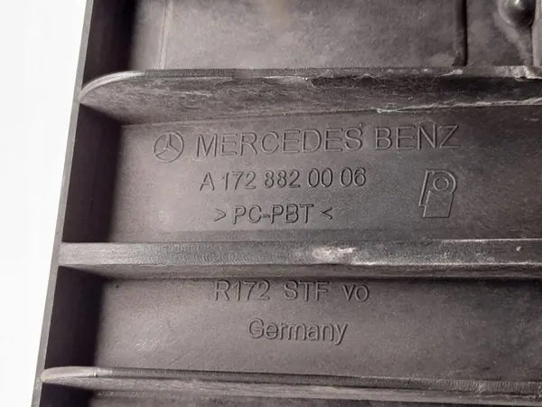 Mercedes-Benz Lüftergehäuse OEM A1728820006 - Gebraucht image 6