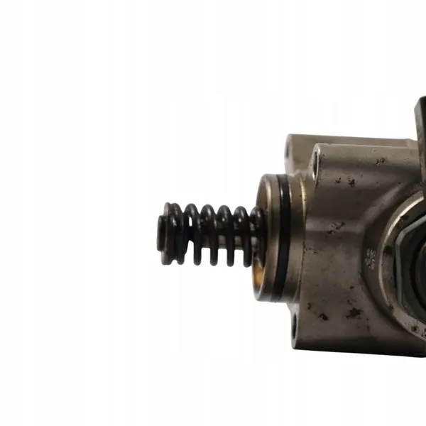 Pompe à carburant haute pression Audi A5/S5 8T OEM 079127025J image 9