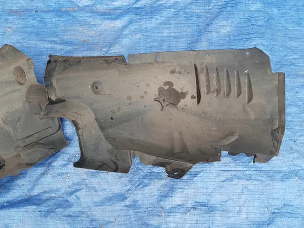 Passaruota anteriore destro Mercedes W204 image 3