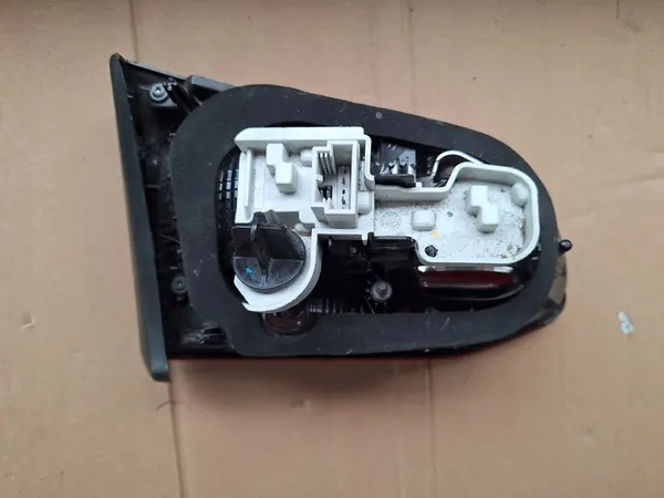 Luz Trasera Derecha VW Golf VII Kombi image 5
