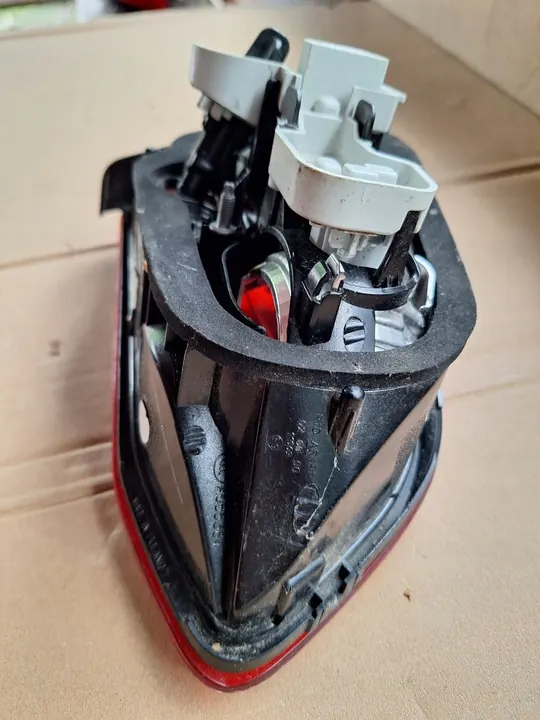 Luz Trasera Derecha VW Golf VII Kombi image 6