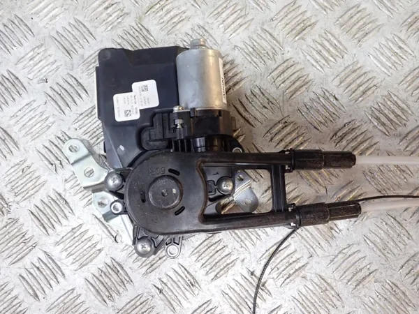 Motor Porta Traseira Direita OEM 85005-08020 Toyota Sienna image 5