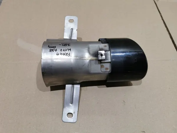 Mercedes A35 AMG oikea pakopää OEM A1774908000 image 5