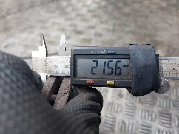 OEM Jarrujen Etusarja Levyt, Palat, Puristimet VW Golf V image 4