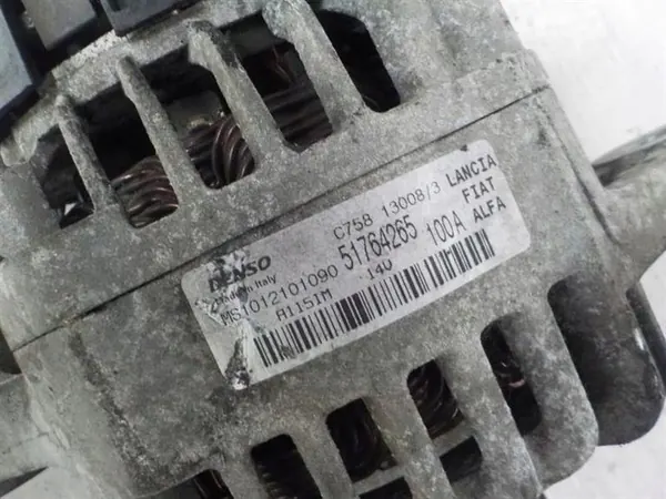 FIAT BRAVO II 1.6 D Vaihtovirtageneraattori 51764265 image 2