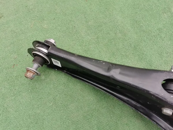 VW Audi Seat Skoda Golf VII A3 Braccio di Controllo Posteriore Inferiore 5Q0505311J image 2