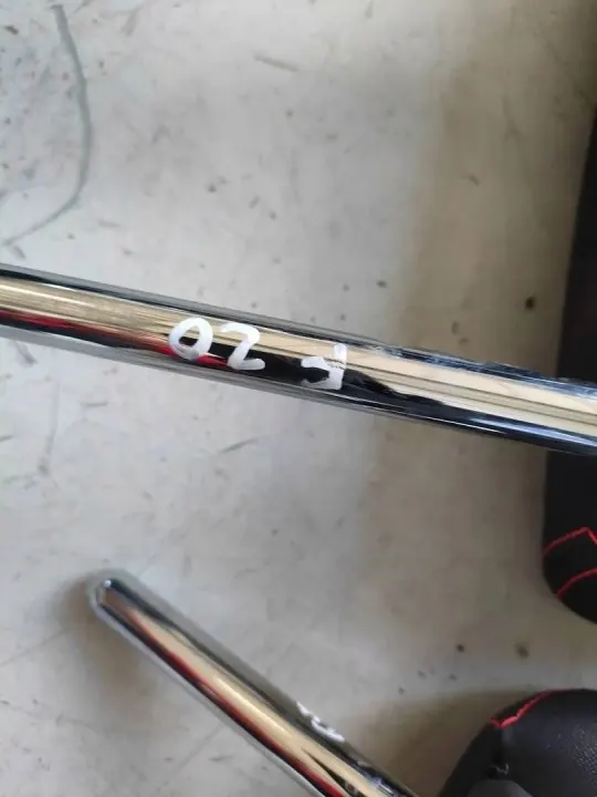BMW F20 SPORT Achterste Hoofdsteunen - OEM Gebruikt image 8