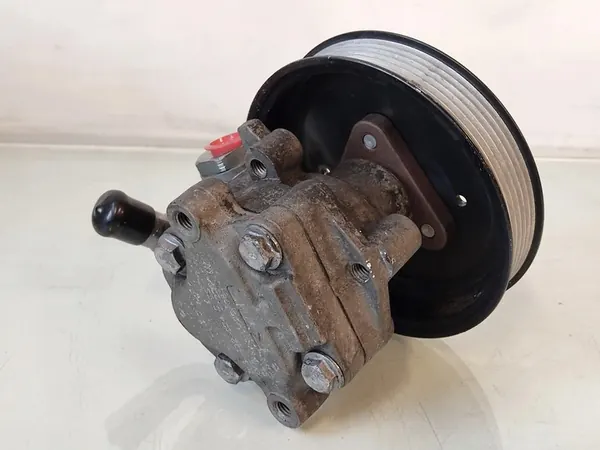 Bomba de direção VW Touareg 3.0 TDI 7L6422154C image 2