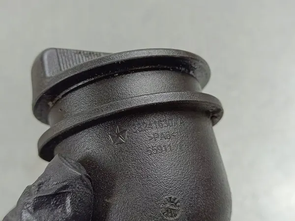 Tapa de llenado de aceite Jeep Grand Cherokee 68241630AA image 4