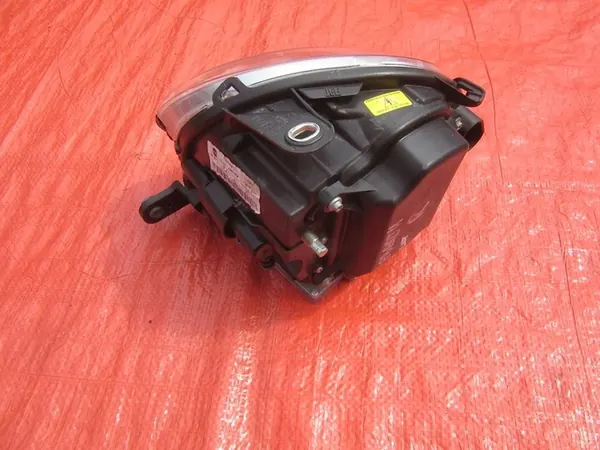 LAMPA XENON FIAT 500 ABARTH Direita Dianteira OEM 52088873 image 2