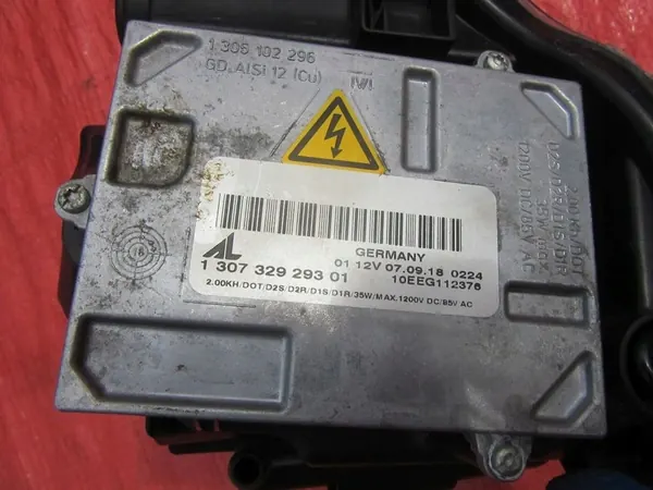 LAMPA XENON FIAT 500 ABARTH Direita Dianteira OEM 52088873 image 4