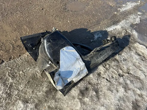 Pare-chocs avant gauche OEM 68224808AA Dodge Durango image 3