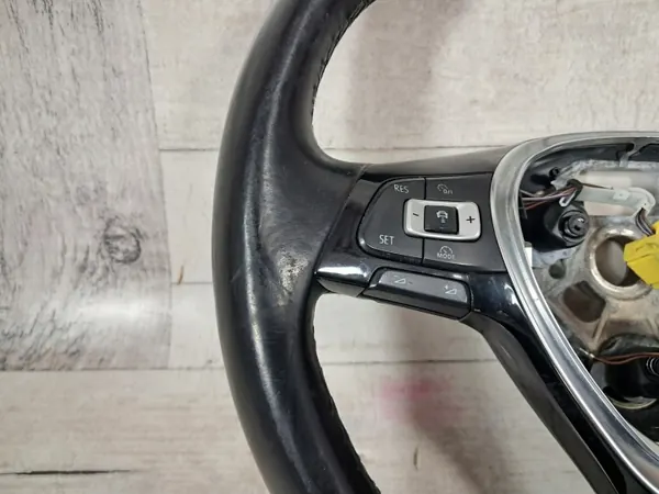 Gebrauchtes VW Touran III Multifunktionslenkrad OEM image 4